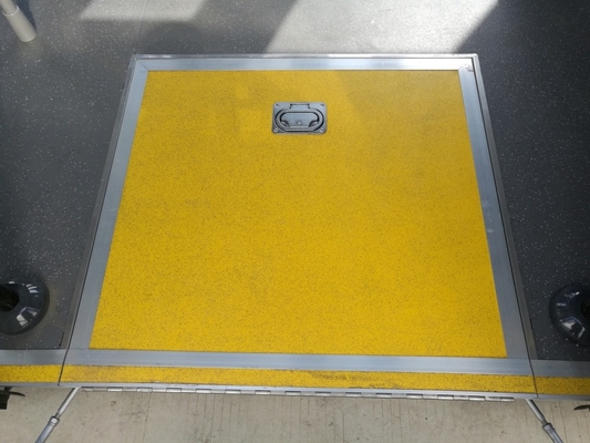 CUMMINS  Engine 14 Seat Tarmac Coach Ramp Bus for 110 passengers